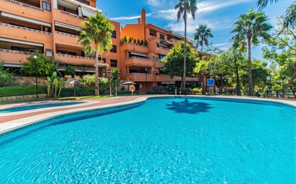 Apartamento Apartamento Milla De Oro Marbella Exterior foto